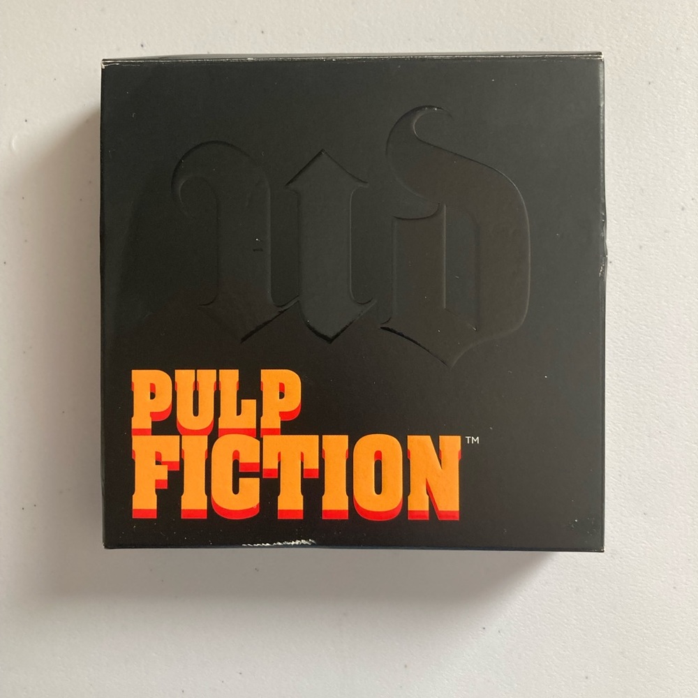 **SOLD** NIB UD LE Pulp Fiction Eyeshadow Palette
